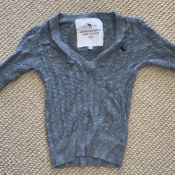 Abercrombie & Fitch Sweaters - Abercrombie and fitch angora crop sweater size medium.